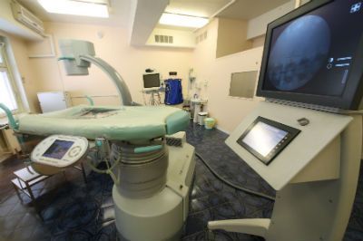 Нефролитолапаксия (I категория сложности) в клинике ЦЭЛТ в Москве