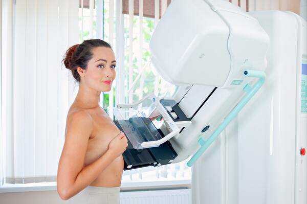 Маммография в клинике ЦЭЛТ в Москве